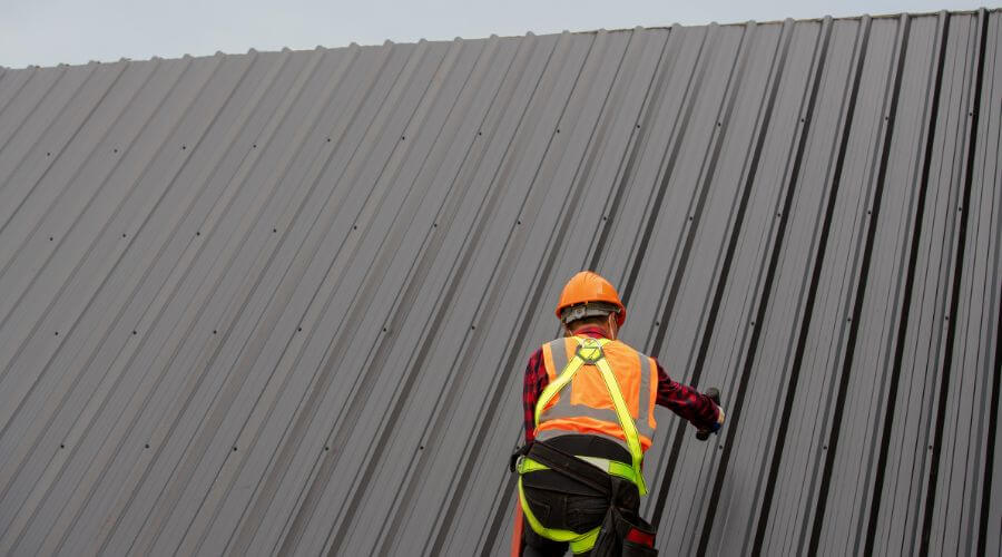 Professional gutter cleaning in Sheffield, VT